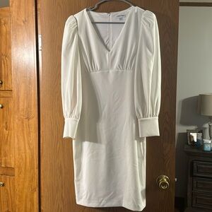 Calvin Klein Women's Long Sleeve V-Neck Puff Sleeve Solid Sheath Dress